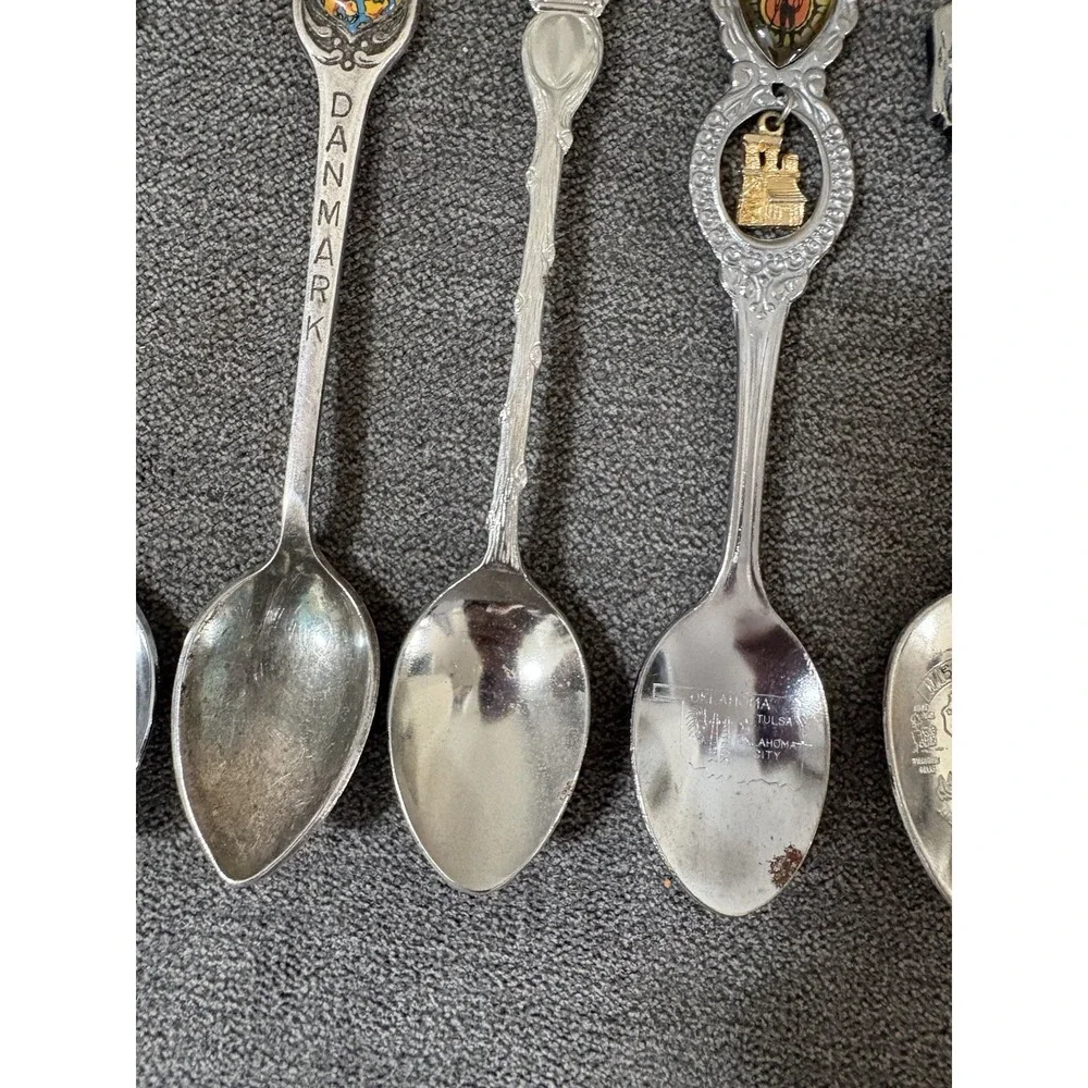 Lot Of 12 Souvenir State Spoons, One Silver plated, European, USA, Bau Gong